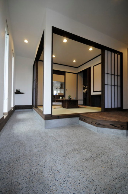 寄付 がある平屋 和室 和風 玄関 他の地域 丸和建設株式会社 Houzz ハウズ