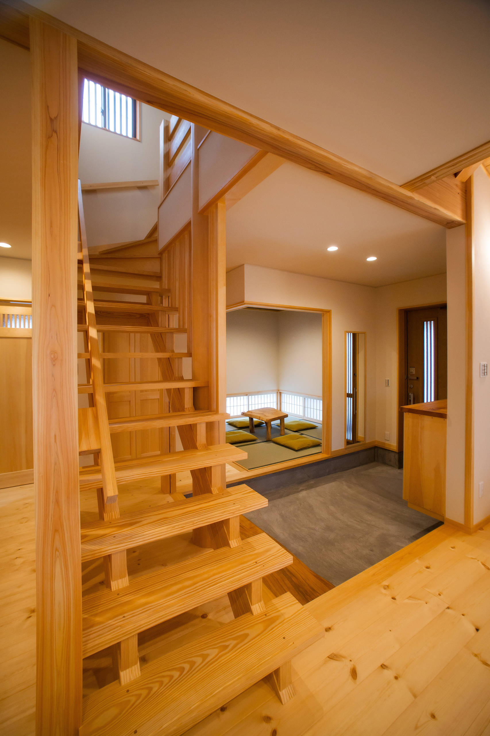 広い土間玄関のある家 Japanese Entry Other By 新日本建設株式会社 Houzz