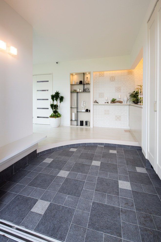 施工事例 セラミックタイル Scandinavian Entry Other By リビエラ株式会社 Houzz