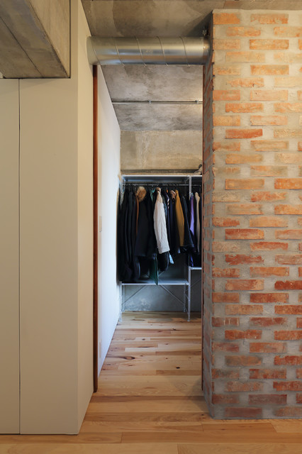 浦和の家 マンションリノベーション Industrial Entry Tokyo By 馬上紘一建築設計事務所 Houzz Nz