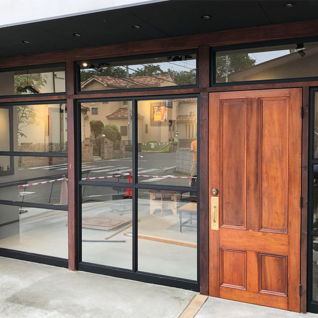美容室 アンティークドア Classique Entree Houzz