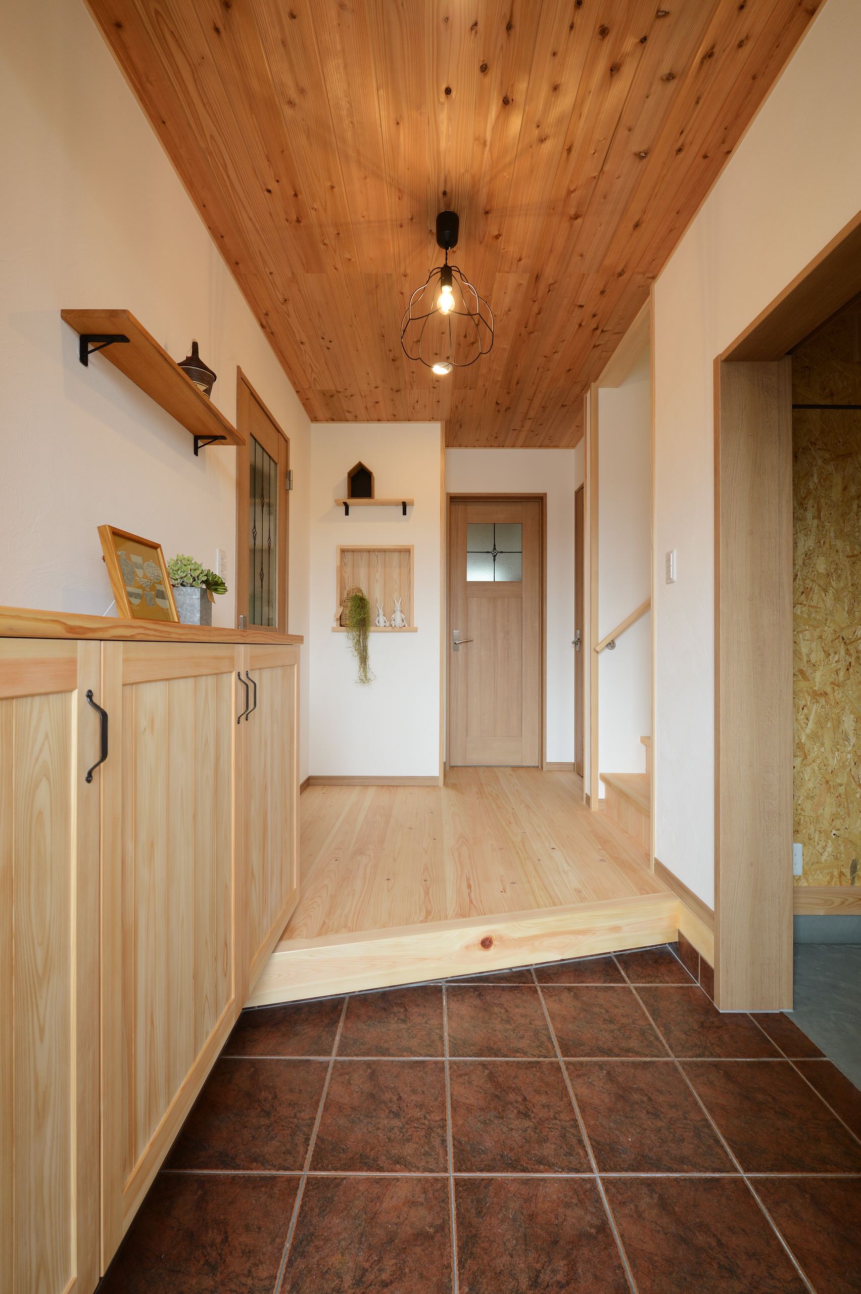 おしゃれな玄関の画像 75選 22年4月 Houzz ハウズ