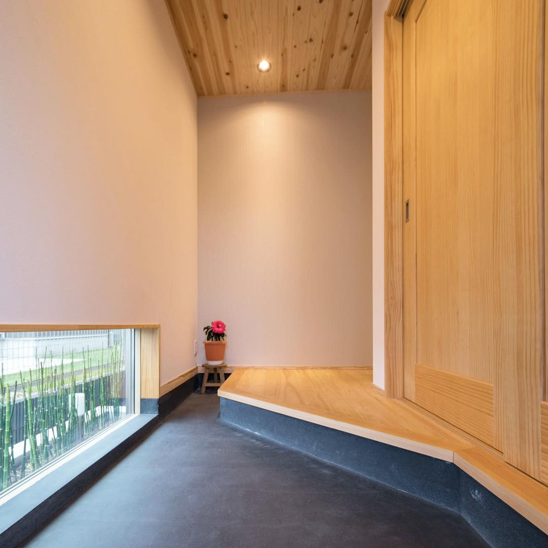 おしゃれな玄関の画像 21年10月 Houzz ハウズ