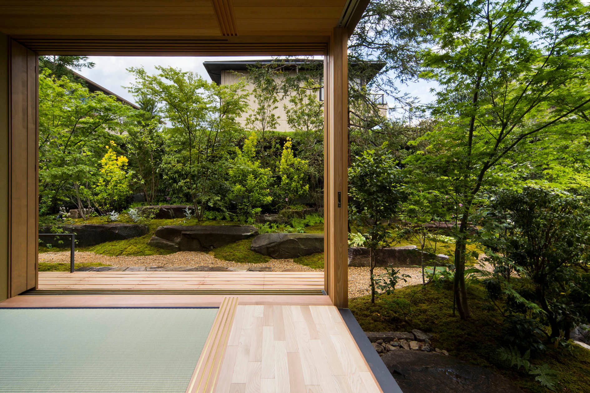 奈良の庭 Asian Porch Other By 株式会社 荒木造園設計 Houzz