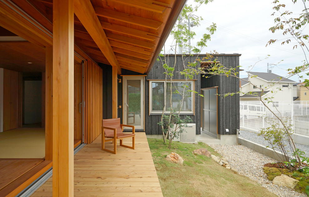 岩井の家 Asian Porch By 有限会社扇建築工房 Houzz