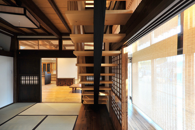 小森工務店 築60年の古民家改修 Japonais Escalier Autres Perimetres Par いわき家ナビ Houzz