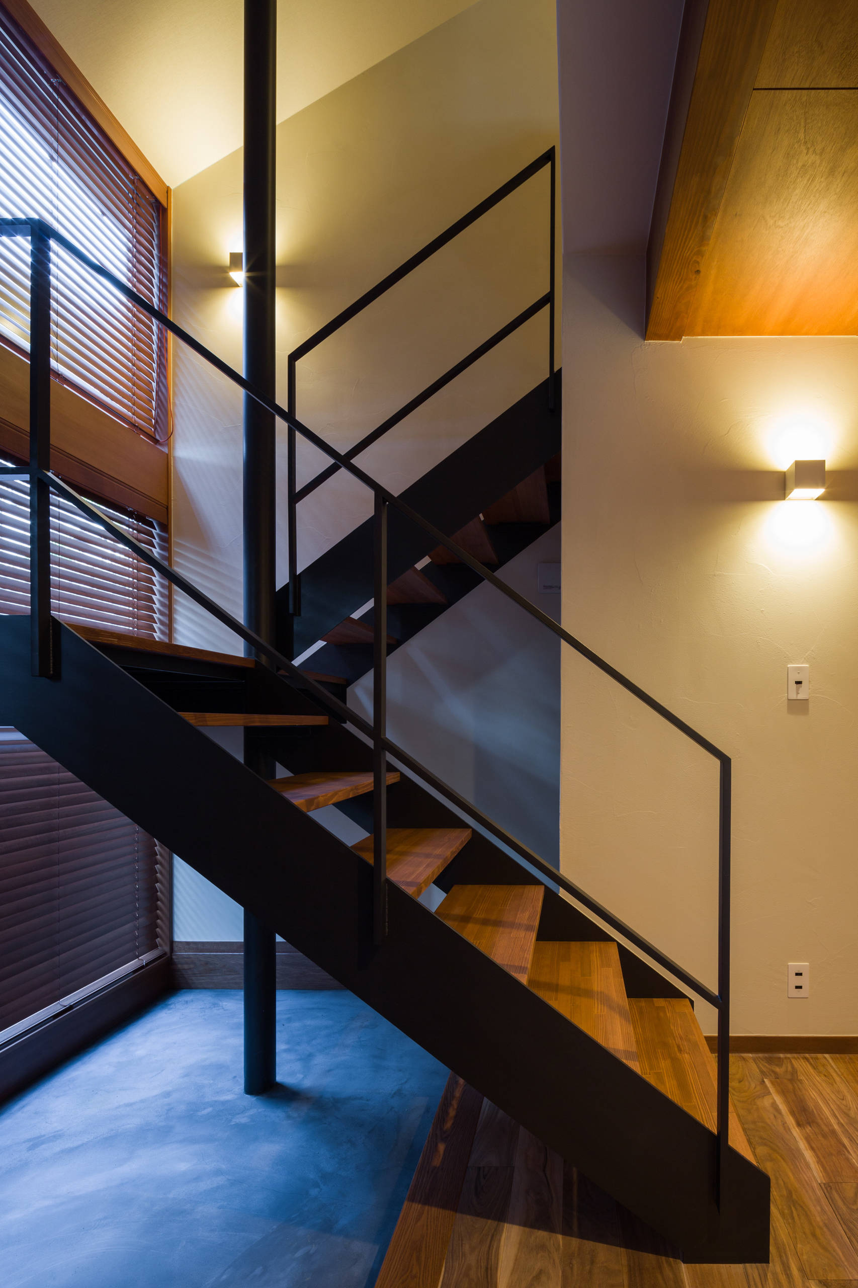 階段 Asian Staircase Other By Sデザイン設計一級建築士事務所 Houzz