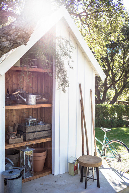 Small Garden You Ll Want To See These 7 Tiny Shed Ideas Houzz Uk