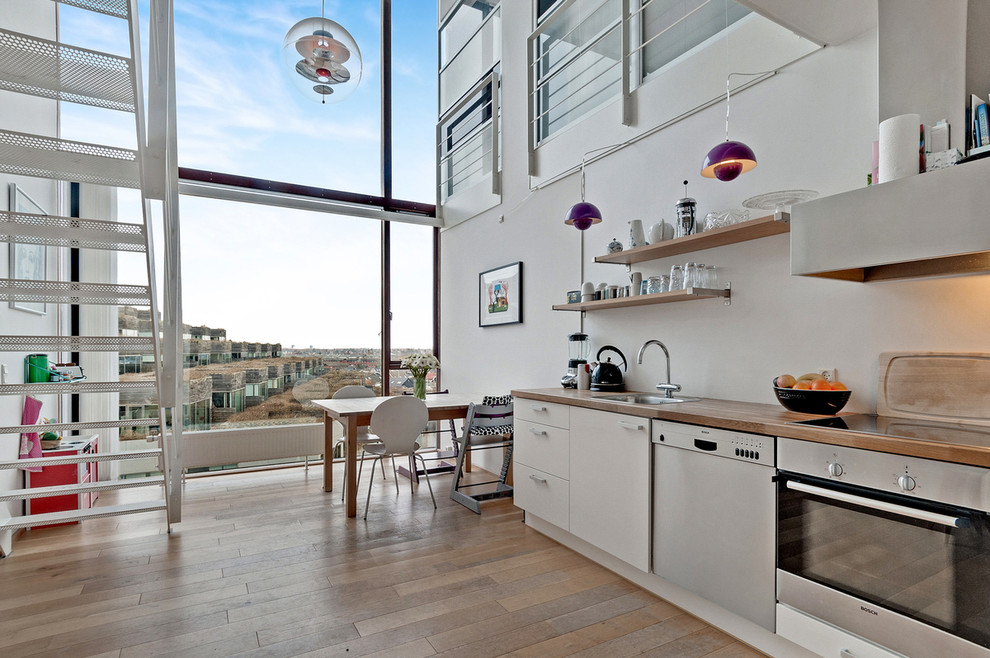 Inspiration for a modern family room remodel in Copenhagen