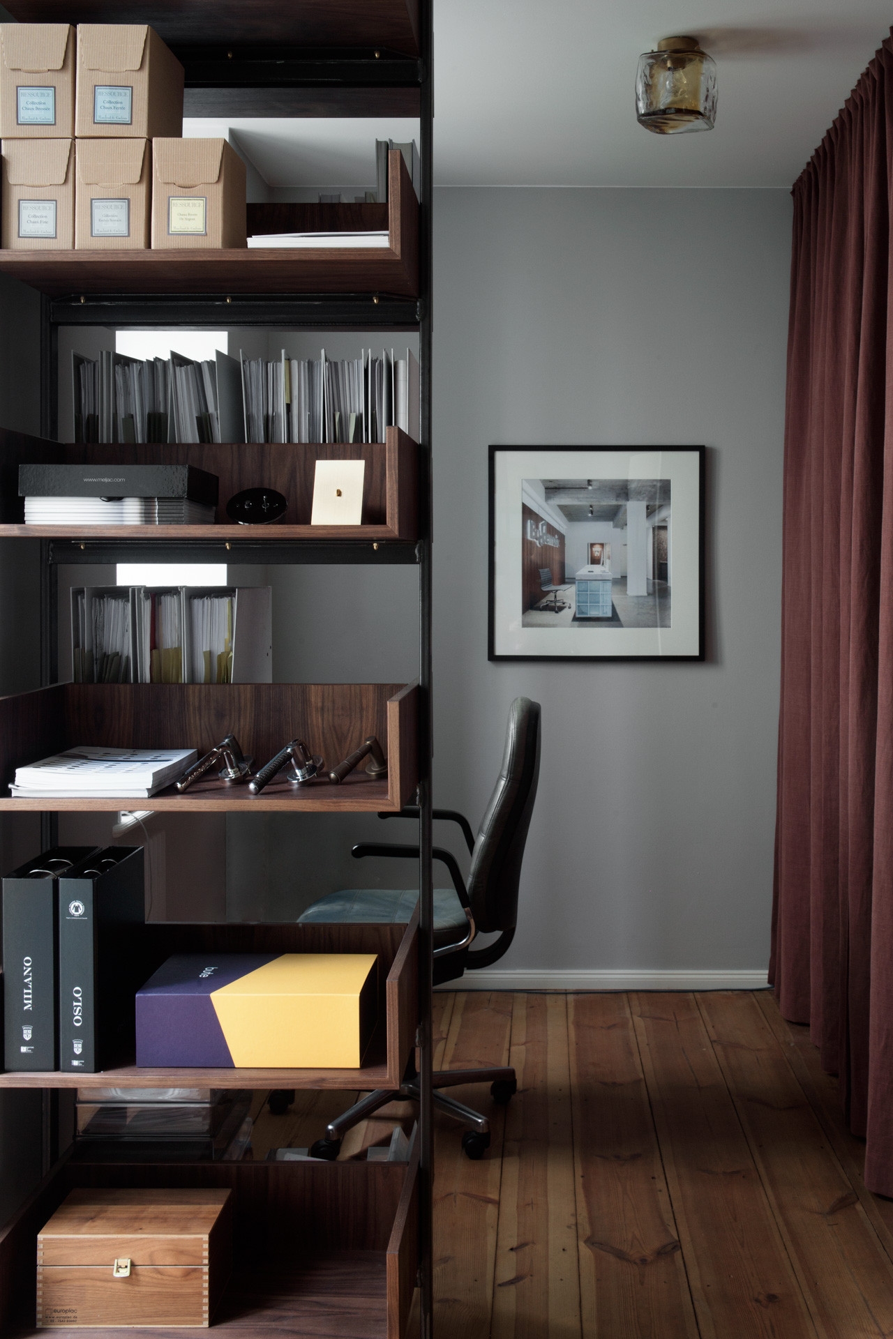 ミッドセンチュリースタイルのおしゃれな書斎の事例 75選 22年10月 Houzz ハウズ
