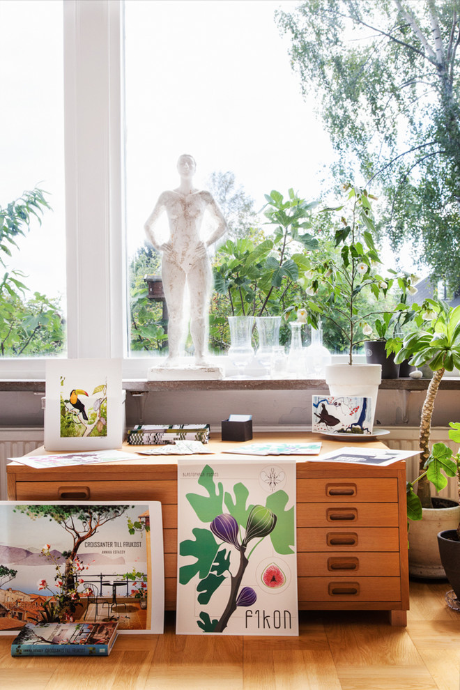 Eclectic home office photo in Stockholm