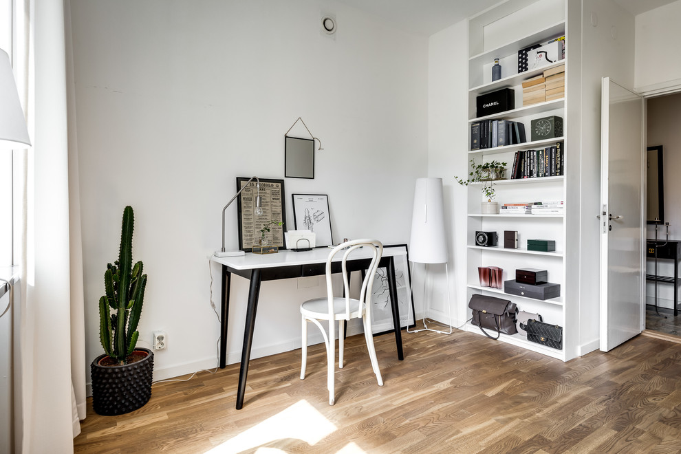 Design ideas for a scandi home office in Stockholm.