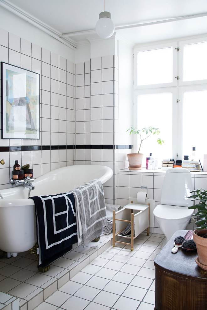 Photo of a romantic bathroom in Copenhagen.