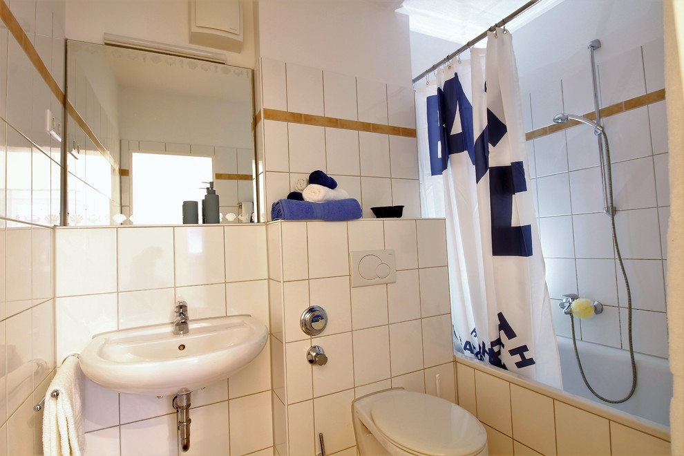 Idee per una stanza da bagno nordica di medie dimensioni