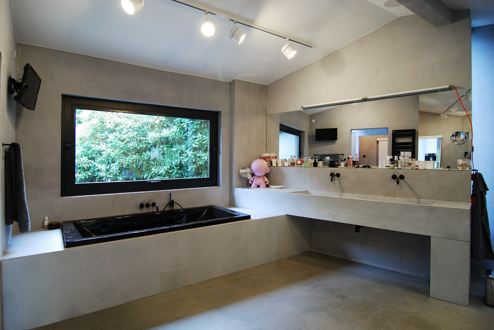 Fangatura, Beton und Bad - Contemporary - Bathroom - Hamburg - by material  raum form | Houzz