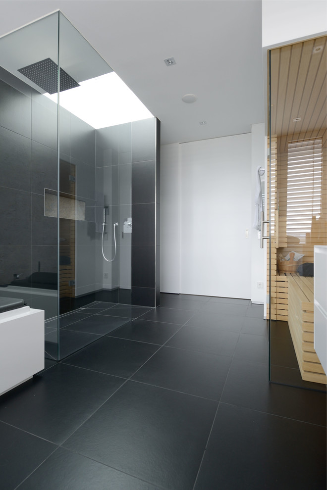 Large contemporary sauna bathroom in Nuremberg with a built-in shower.
