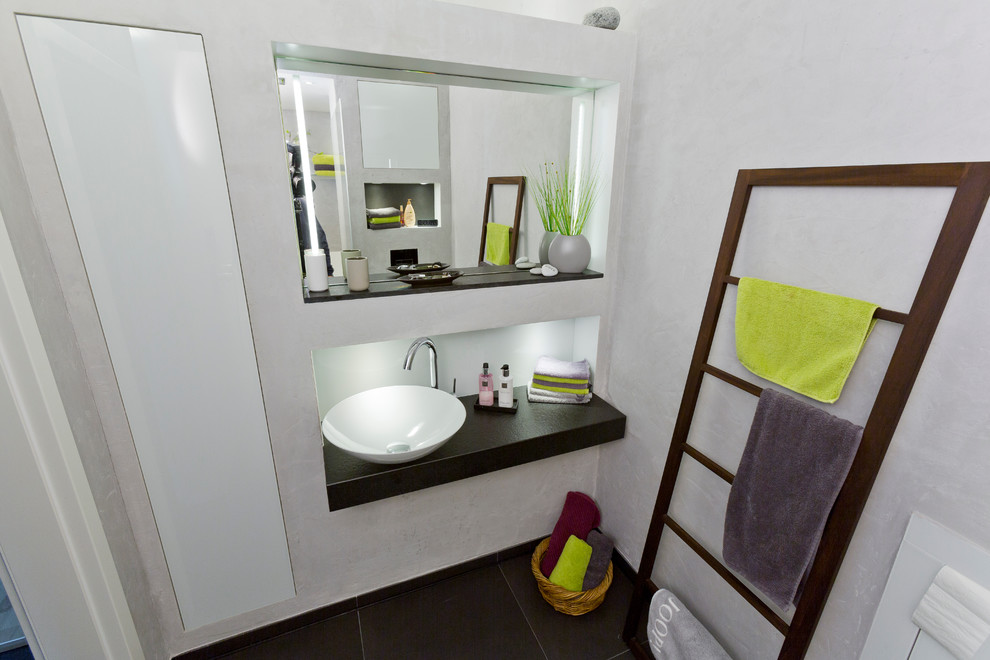 Ideen für kleine Bäder- Intellligente Badschränke - Contemporary