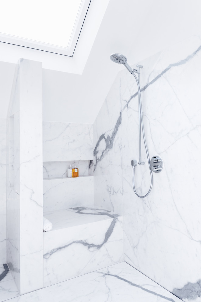 Design ideas for a small modern shower room bathroom in Hamburg with flat-panel cabinets, a built-in shower, ceramic tiles, white walls, pebble tile flooring, a vessel sink, tiled worktops, white floors, an open shower and white worktops.