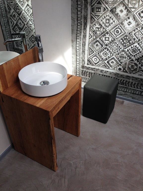 Пример оригинального дизайна: ванная комната в стиле шебби-шик