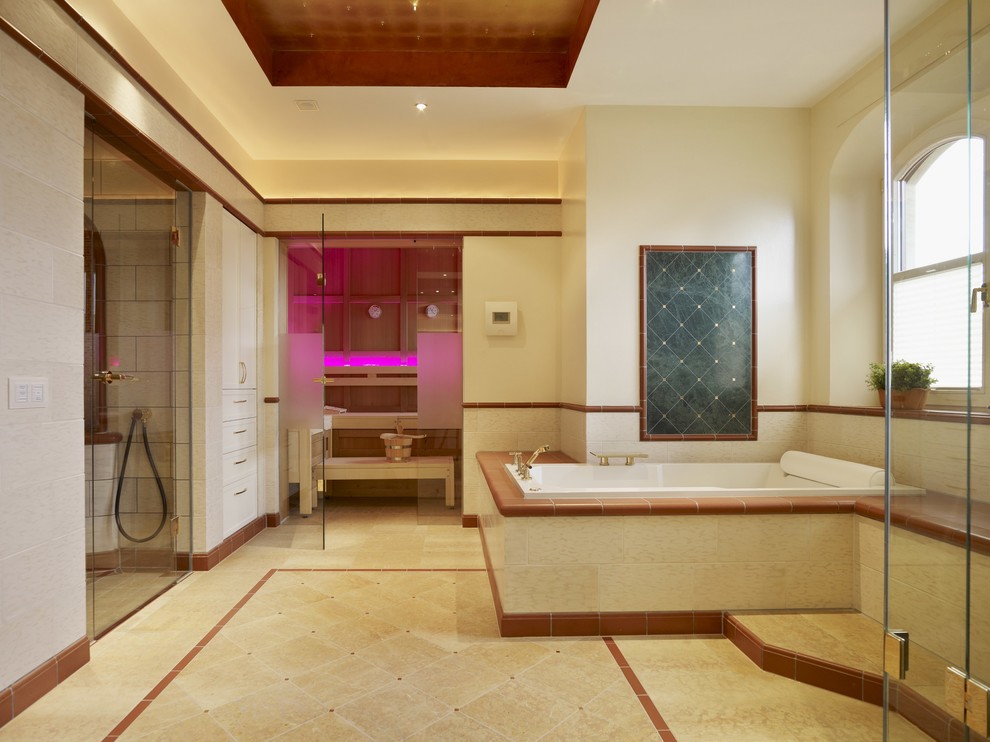 На фото: огромная ванная комната в современном стиле с накладной ванной, душем без бортиков, бежевой плиткой, терракотовой плиткой, бежевыми стенами и полом из терракотовой плитки с