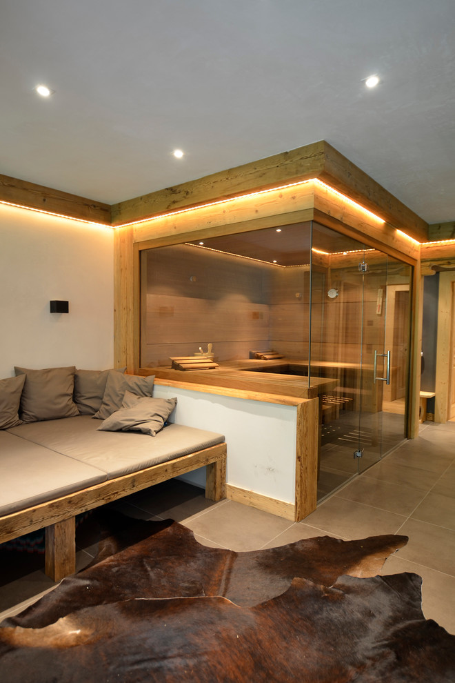 Свежая идея для дизайна: баня и сауна в классическом стиле - отличное фото интерьера