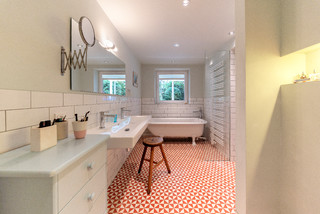 75 Badezimmer Mit Weissen Fliesen Ideen Bilder Dezember Houzz De