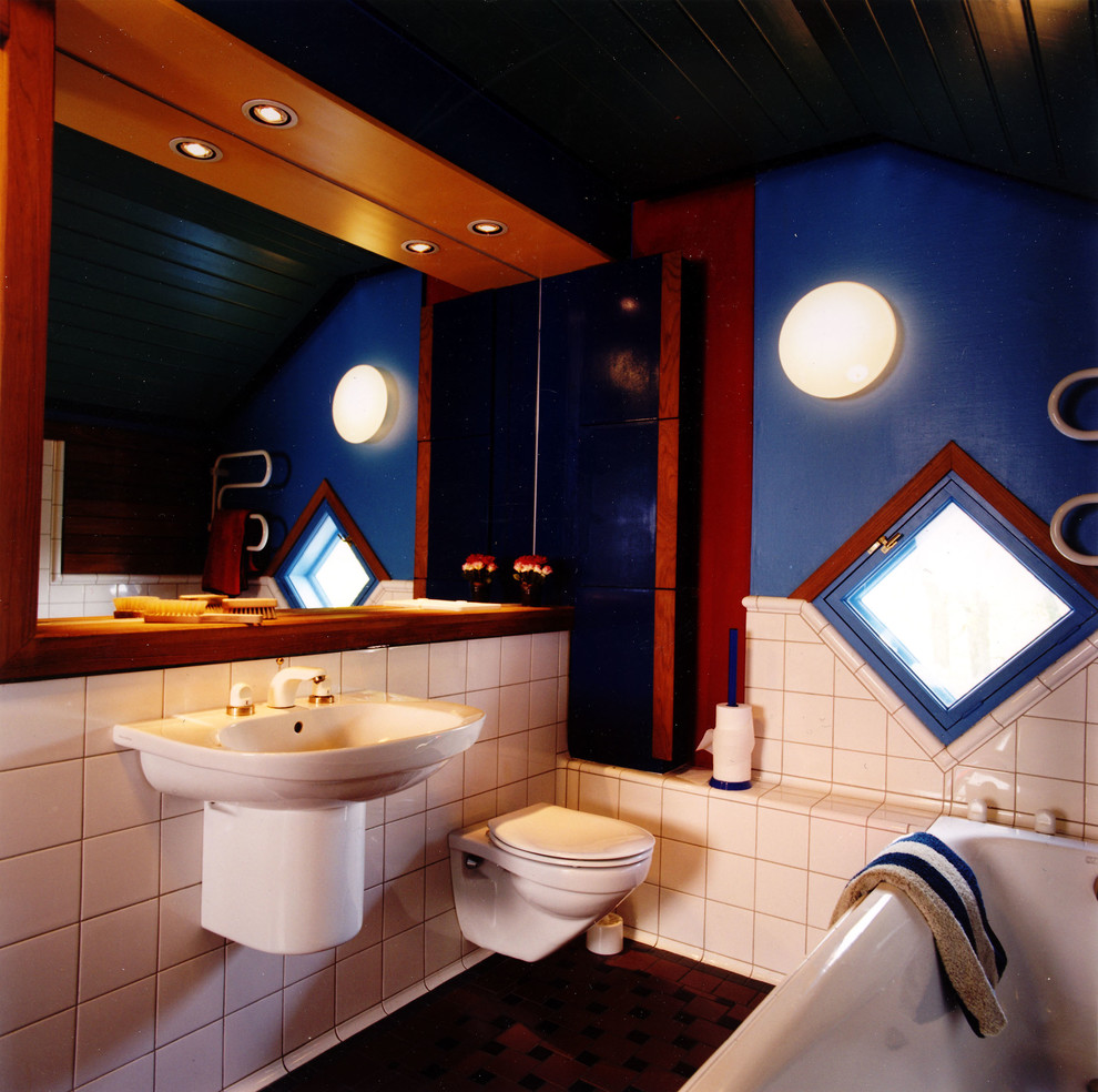 Design ideas for an eclectic bathroom in Stockholm.