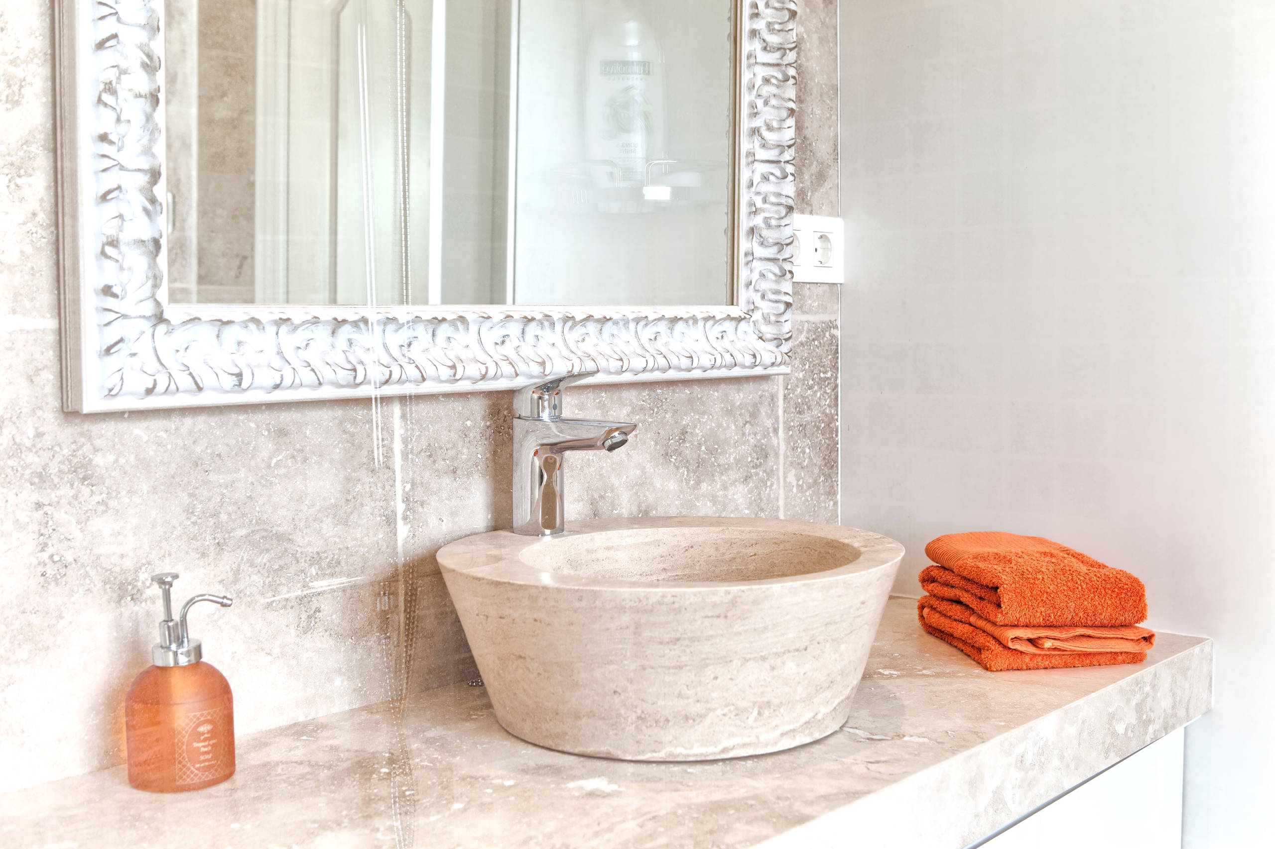 La Cala De Mijas - Mediterranean - Bathroom - Malaga - by LID, Linadela  Interior Design | Houzz