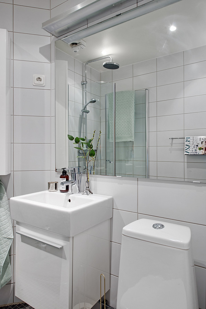 Idéer för att renovera ett minimalistiskt badrum