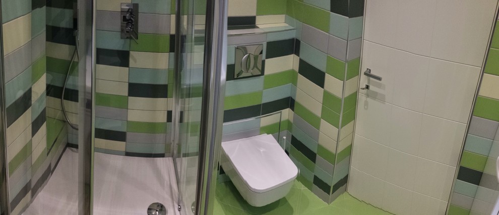 Idee per un bagno di servizio moderno