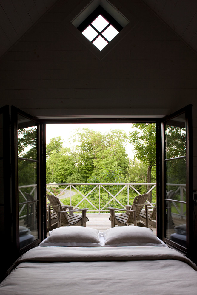 Idée de décoration pour un balcon chalet.