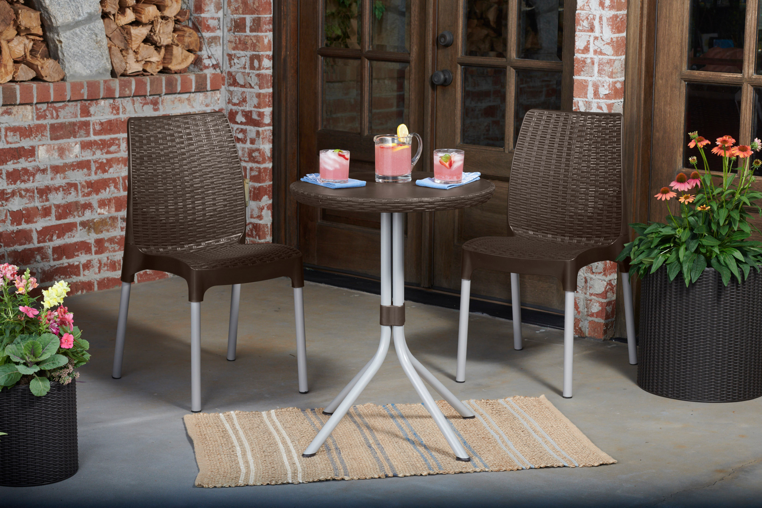 keter chelsea bistro set