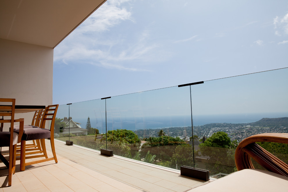 East Oahu Residence I Modern Balcony Hawaii by Fritz Johnson