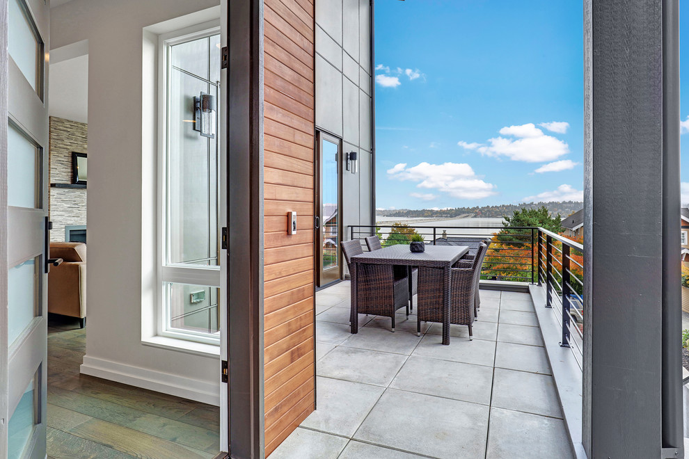 Entry & Outdoor Living Contemporary Balcony Seattle by Chaffey