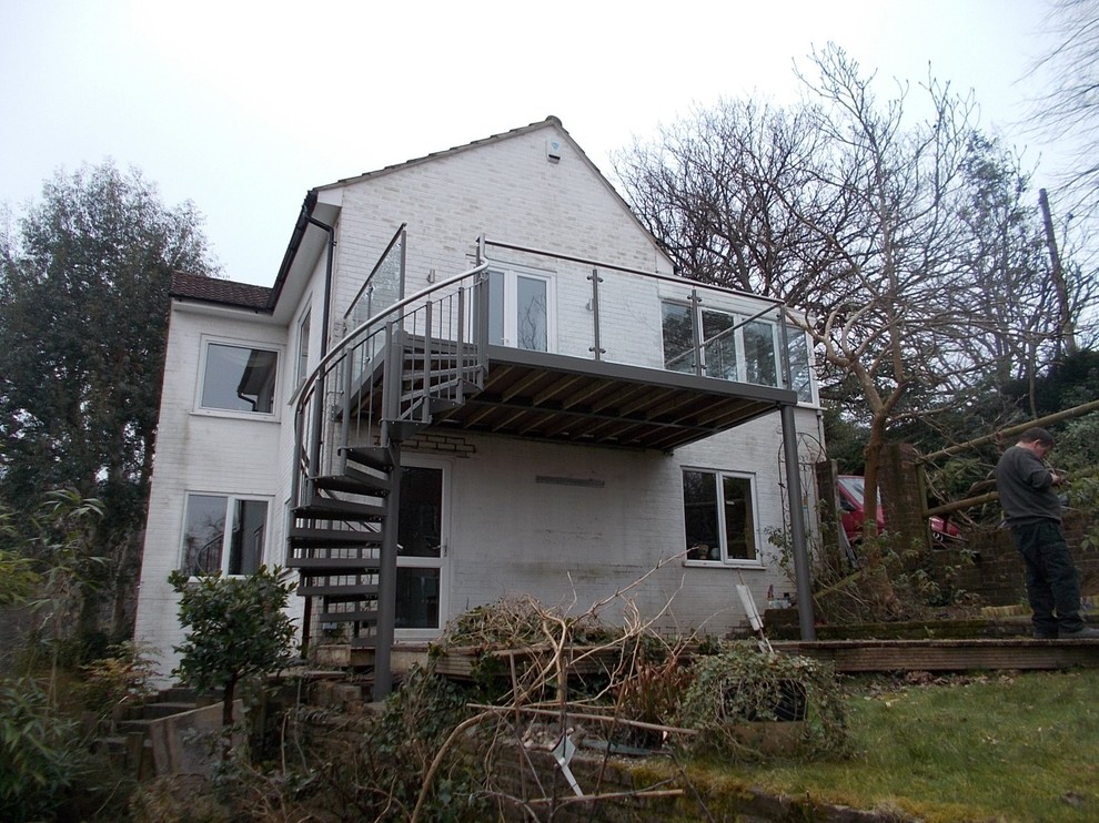 Moderner Balkon in Devon