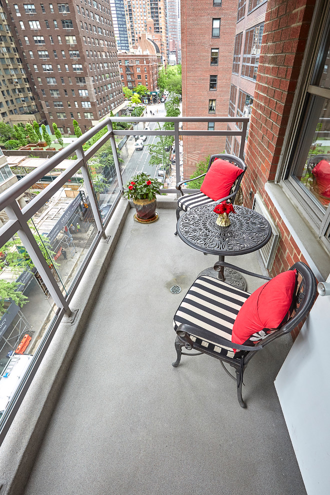 Example of a classic balcony design in New York