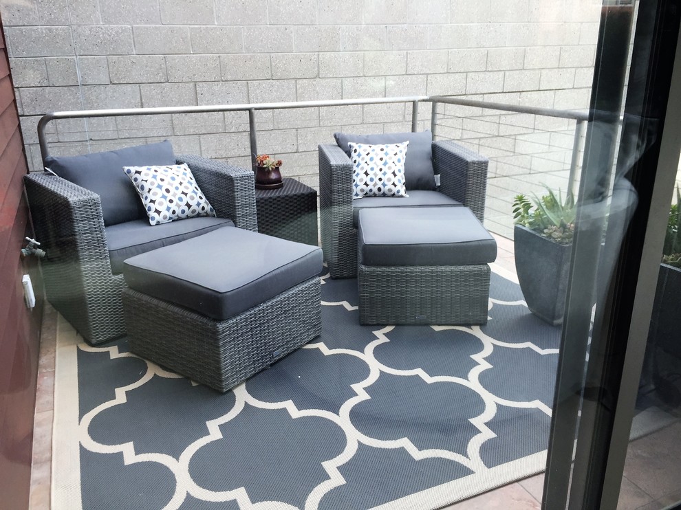 Balcony - small industrial balcony idea in San Diego with no cover
