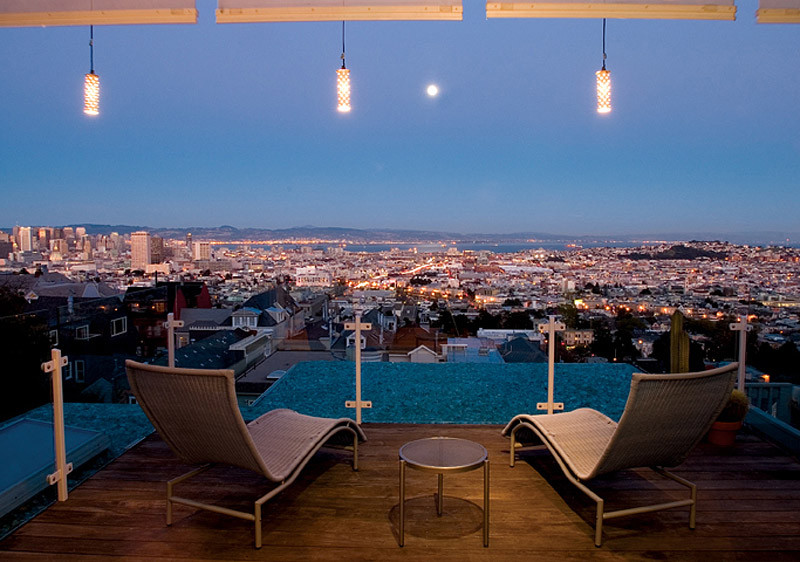 Inspiration for a modern balcony remodel in San Francisco