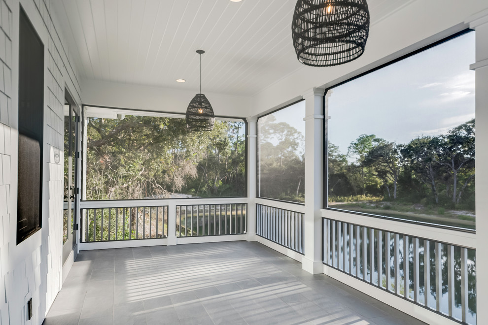 Photo of a beach style balcony in Jacksonville.