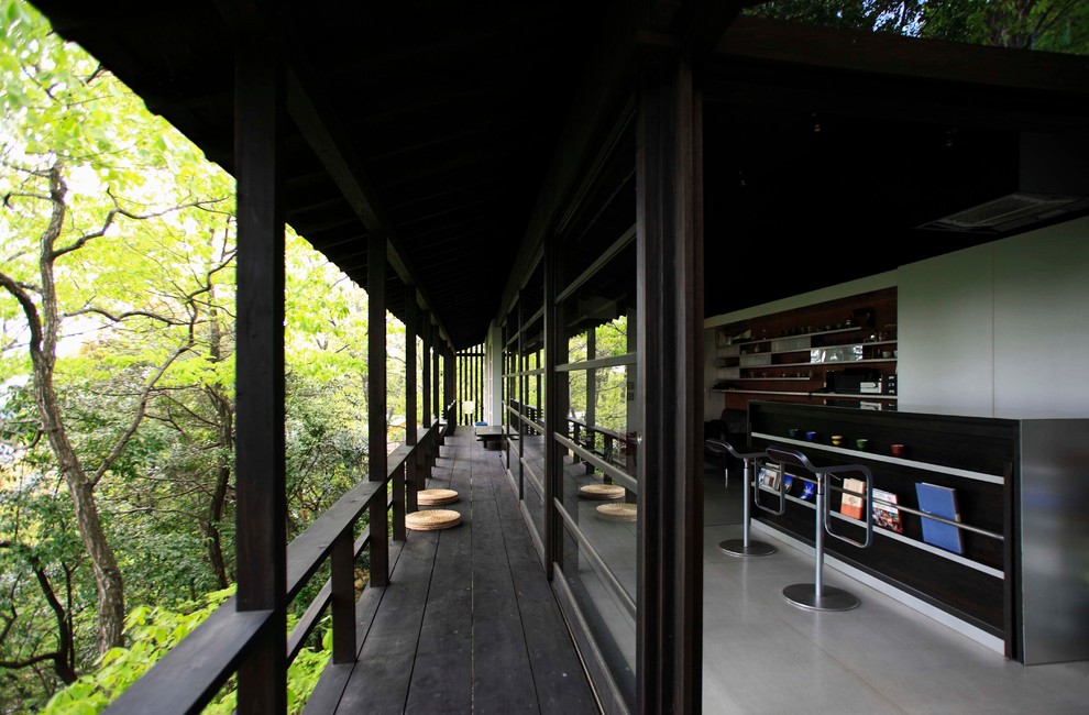 Own house in Nara Asian Balcony Other by Yoshi Architects