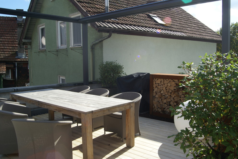 Dachterrasse Modern Balcony Stuttgart by Kupka Garten