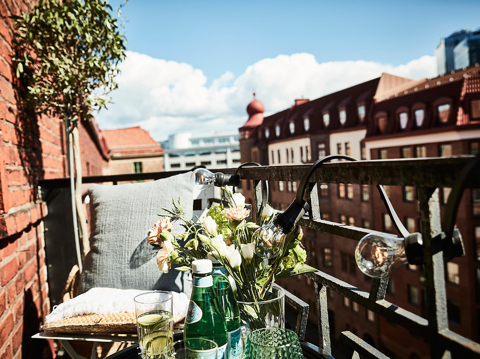 Danish balcony photo in Gothenburg