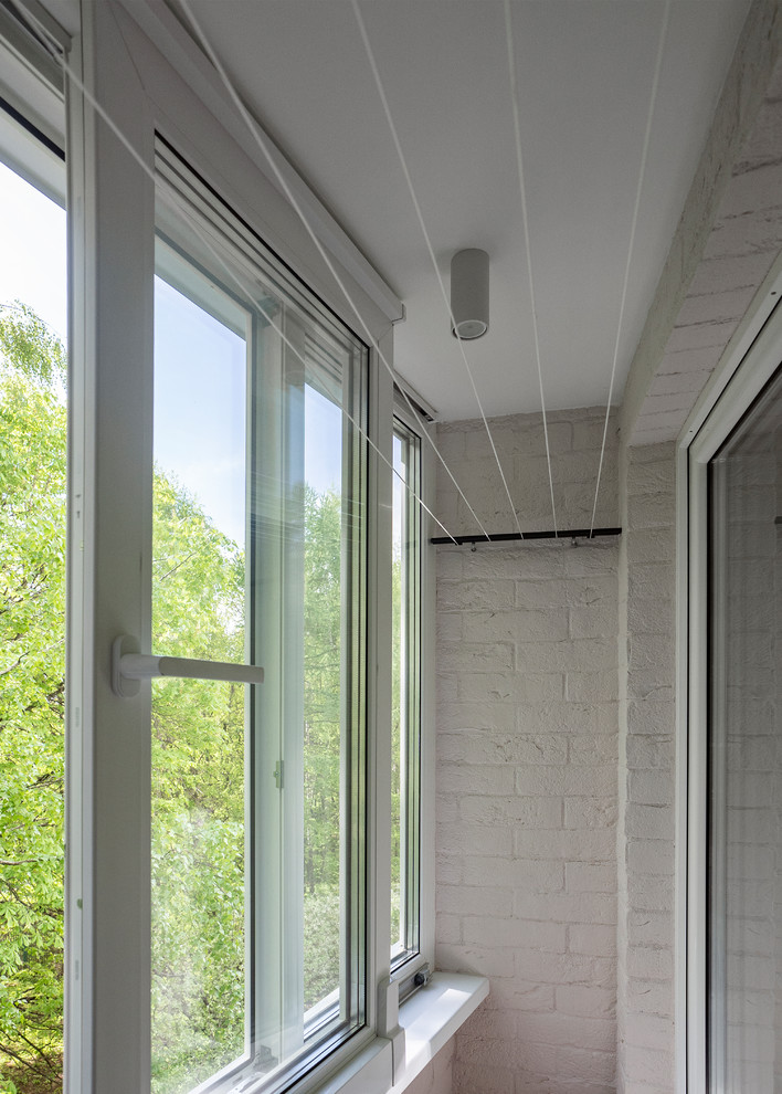 Esempio di un balcone minimal