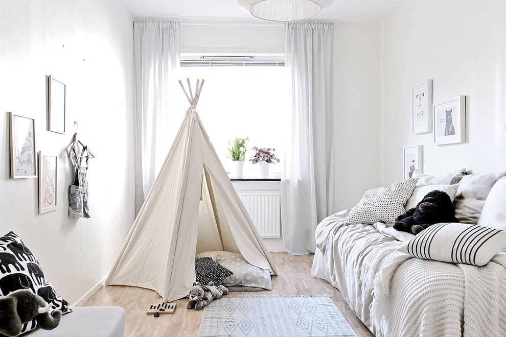 Inspiration for a scandi kids' bedroom in Gothenburg.
