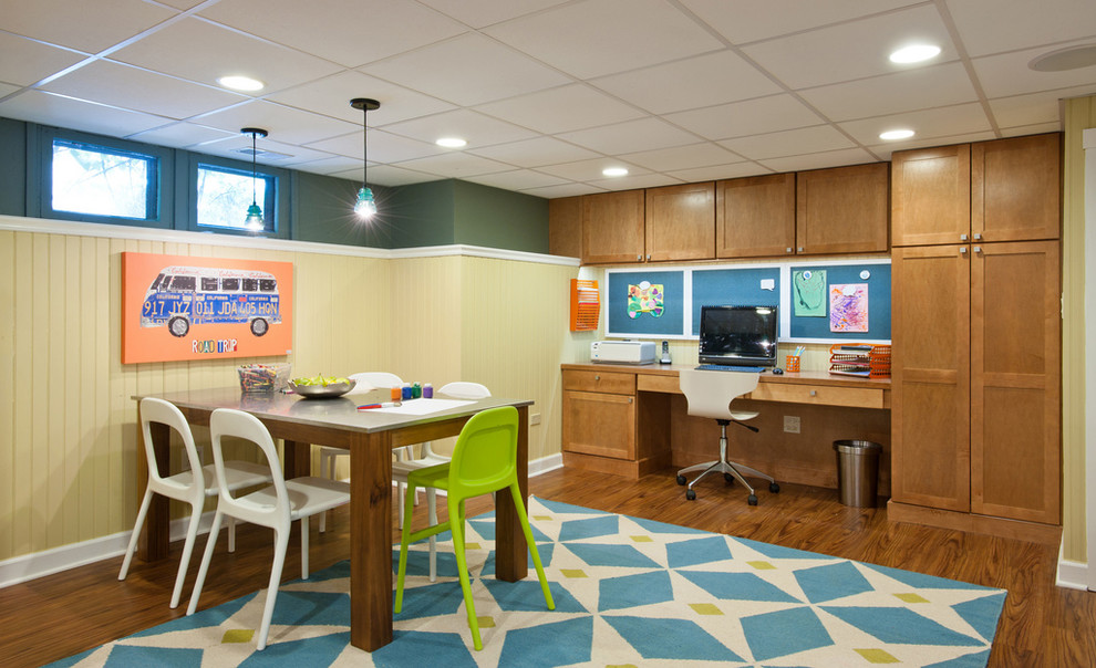 Basement - traditional look-out basement idea in Chicago with multicolored walls
