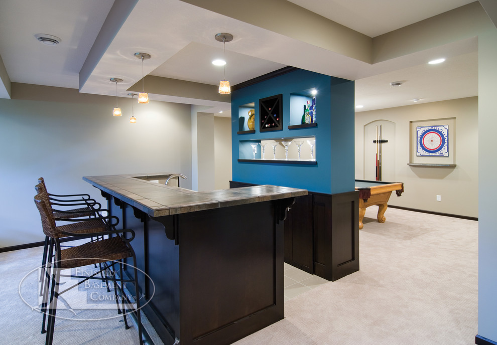 Example of a trendy basement design in Minneapolis