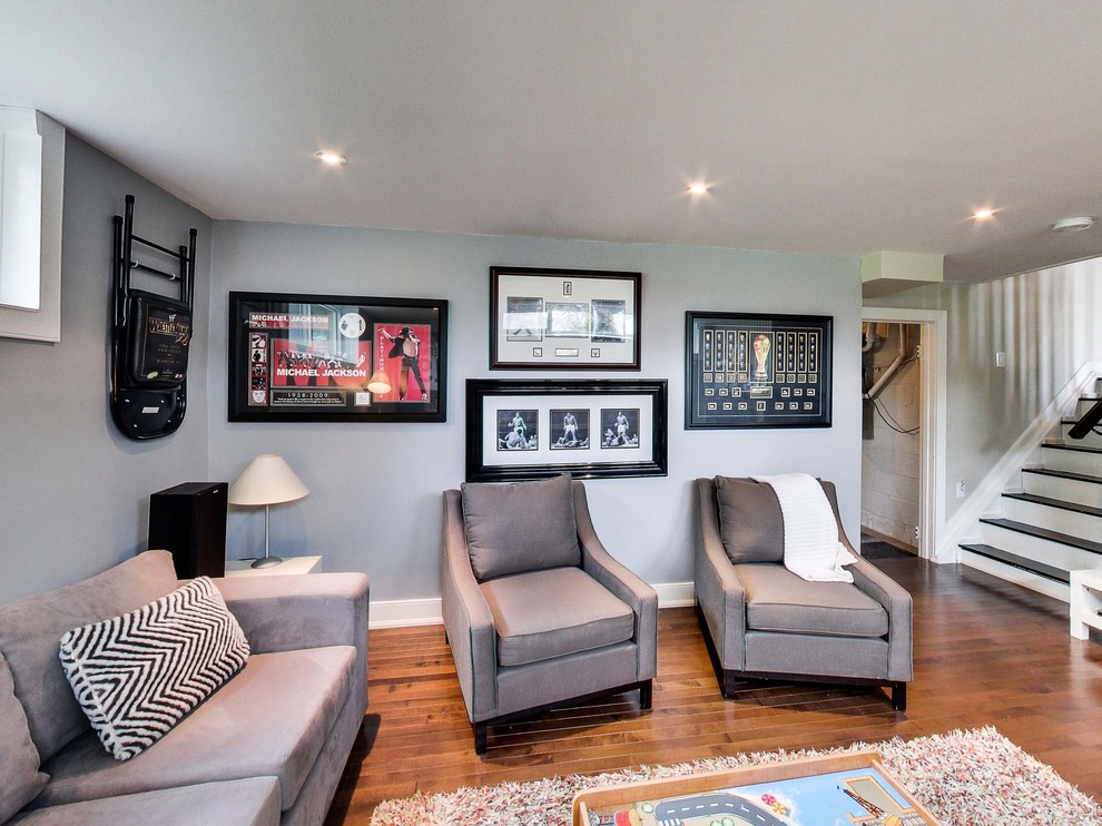 Basement recreation room Basement Toronto by Atlas Construction