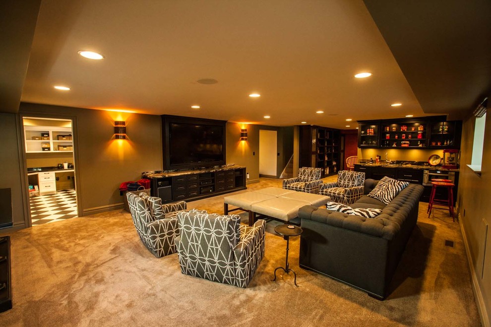 Example of a mid-sized classic carpeted basement design in Salt Lake City with beige walls