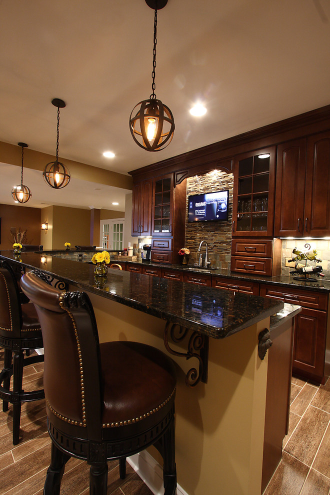 Basement Wet Bar - Traditional - Basement - DC Metro - by NVS Kitchen