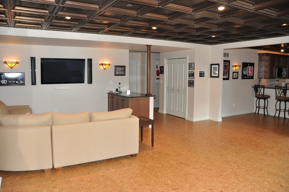 Example of a classic orange floor basement design in Detroit